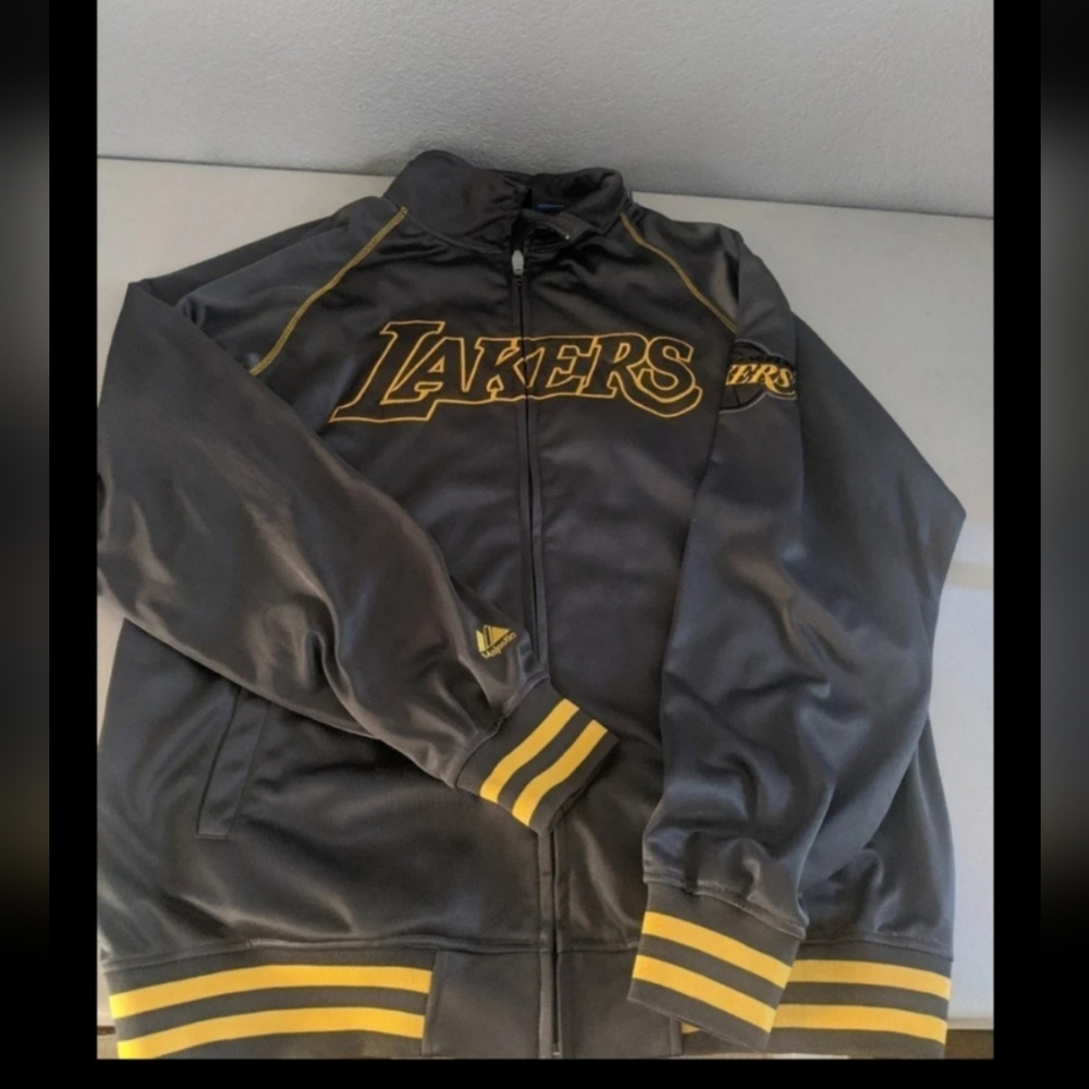 Vintage Retro Rare Official NBA Lakers Jacket Athletic Outdoor Gift Throwback